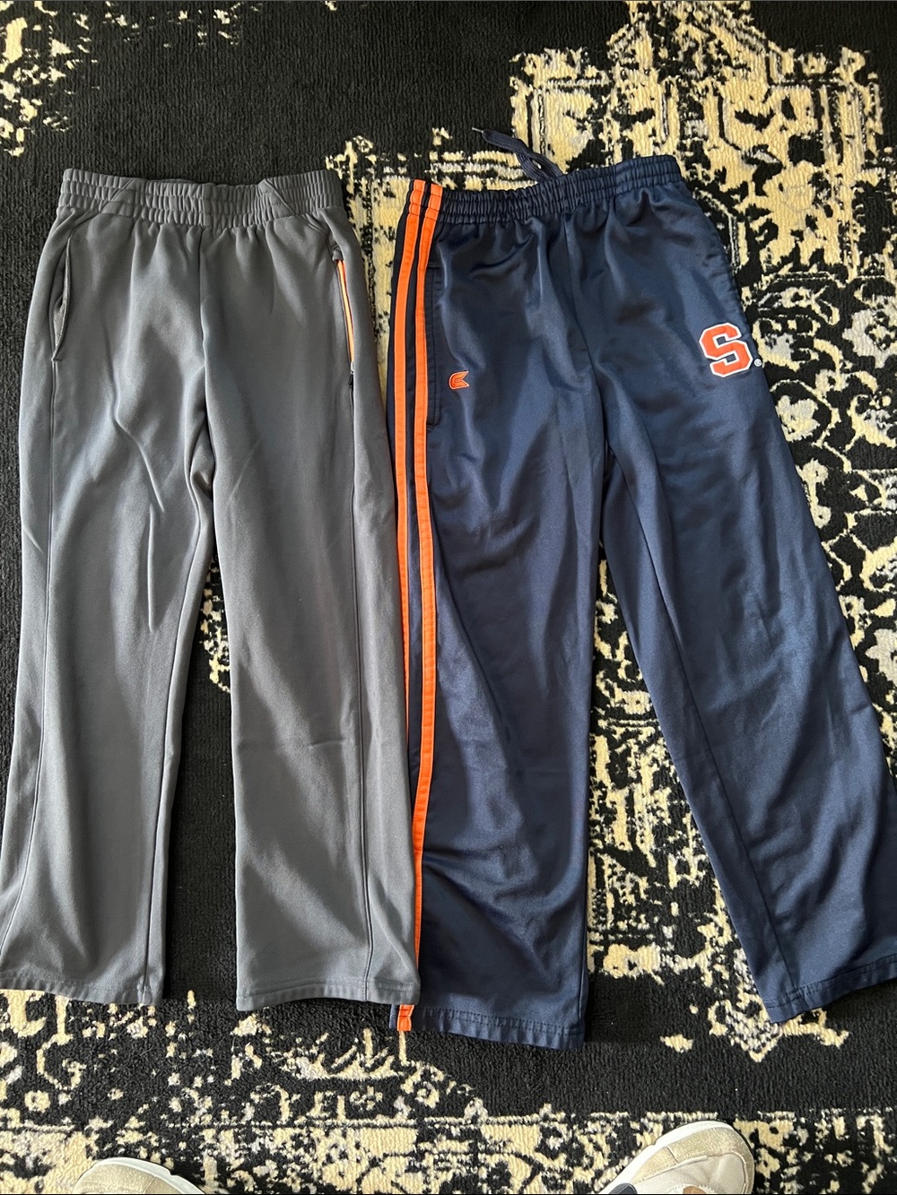 Boys 2 pc athletic pant bundle sz 8/10